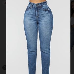 Fashion nova jeans